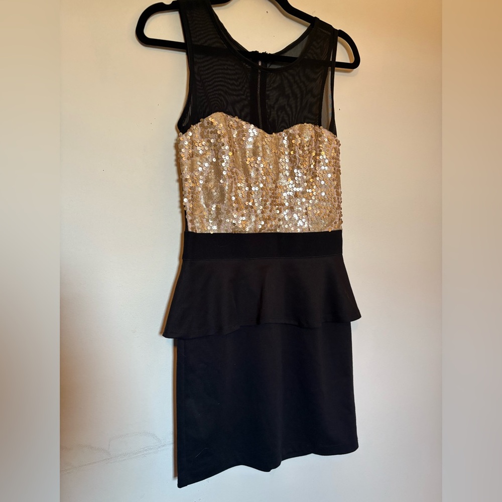 Y2K Black and Gold Sequin Mini Peplum Dress NWOT